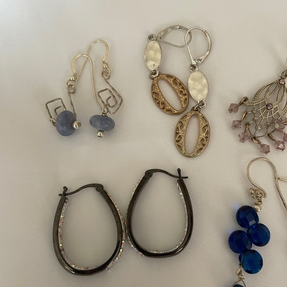 Assorted elegant  Earring Collection - Picture 7 of 7